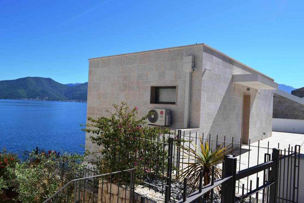 Villa Krasici Тиват Екстериор снимка