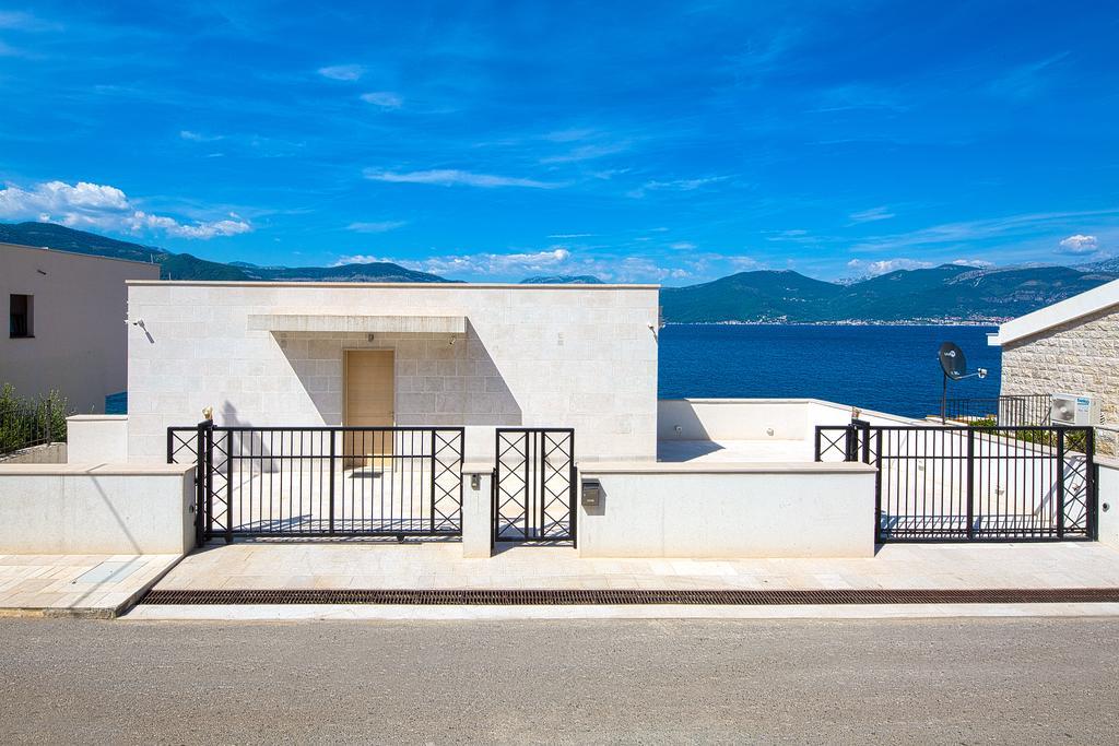 Villa Krasici Тиват Екстериор снимка