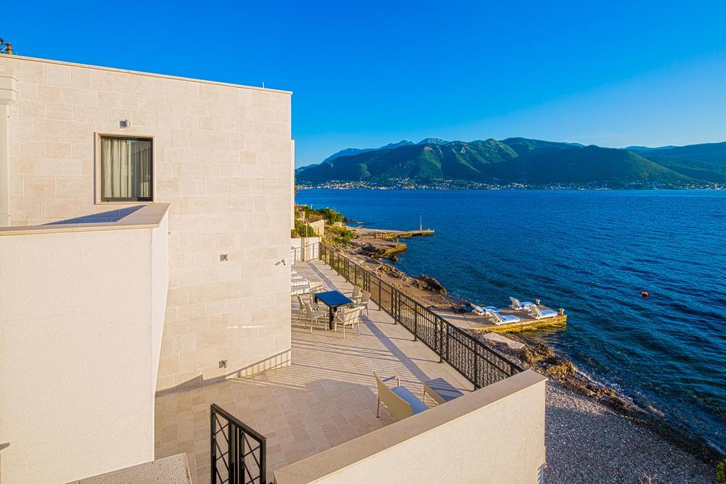 Villa Krasici Тиват Екстериор снимка
